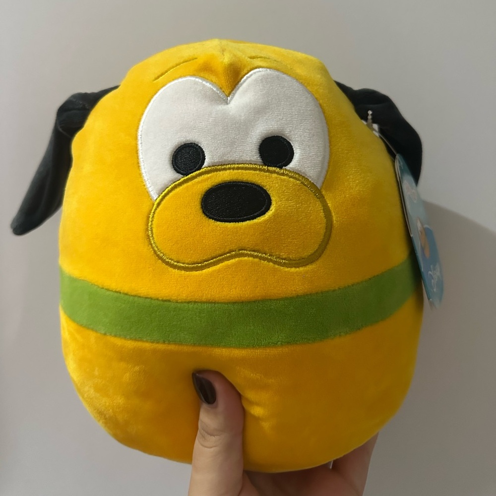 Goofy Squishmallow